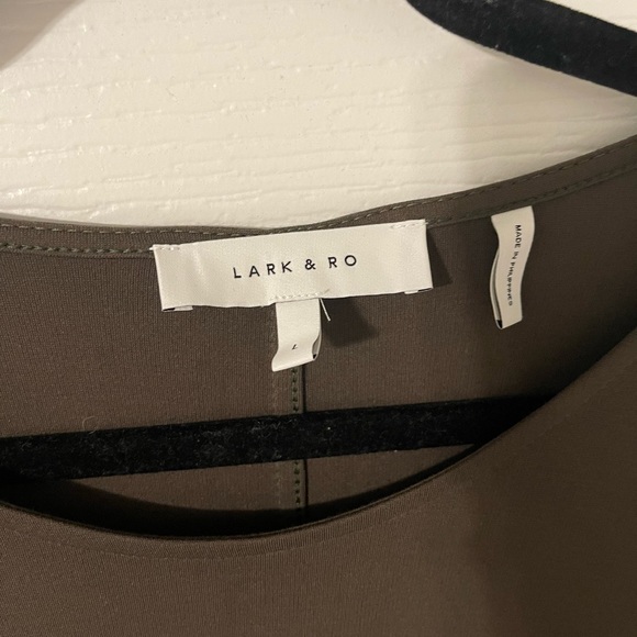 Green Lark & Ro Dress - Picture 2 of 3